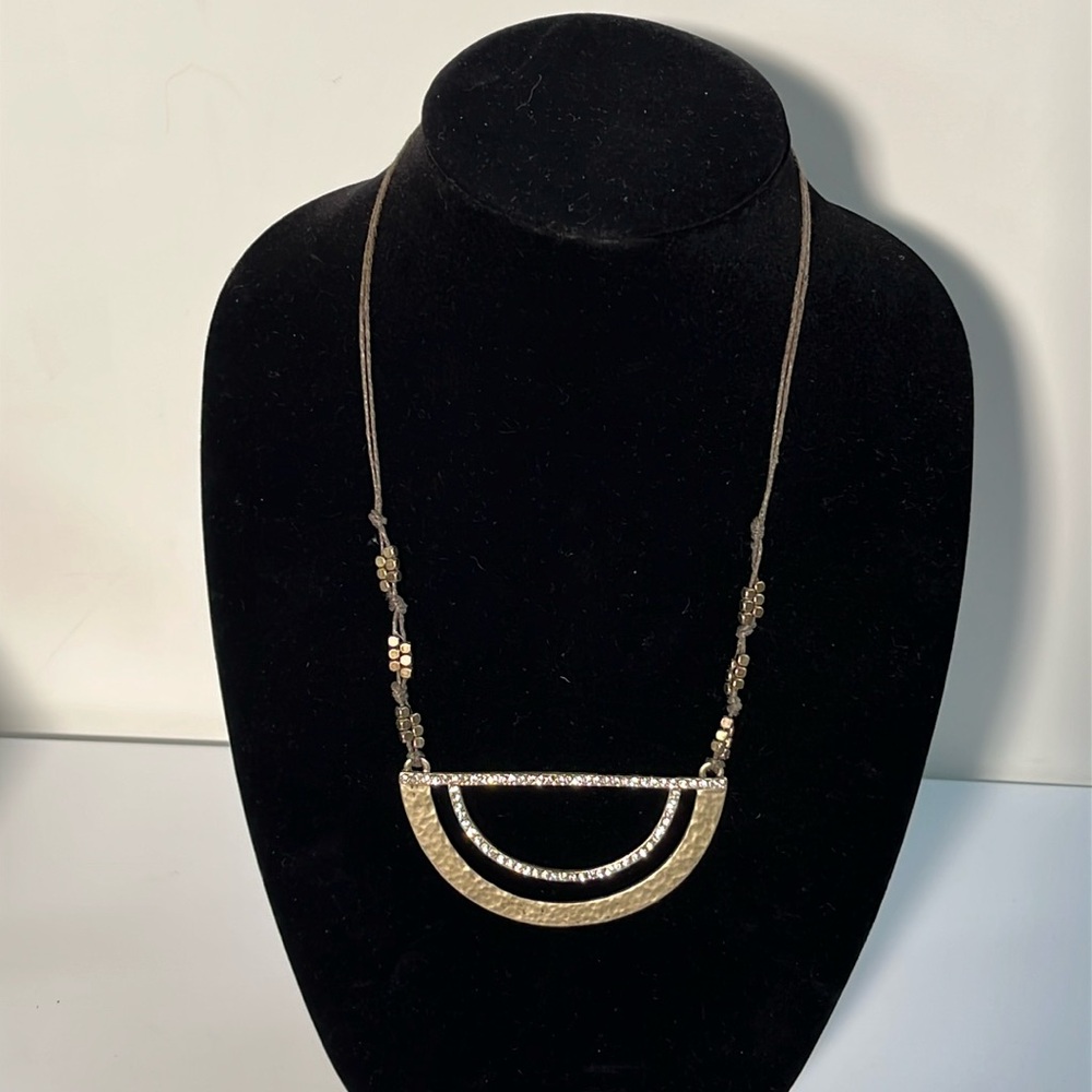 MYTHOLOGIE Boho Artsy Half Moon Hammered Matte Gold Rhinestones/Beads Necklace